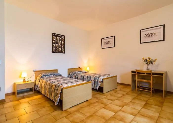 In With Pool Holiday home *